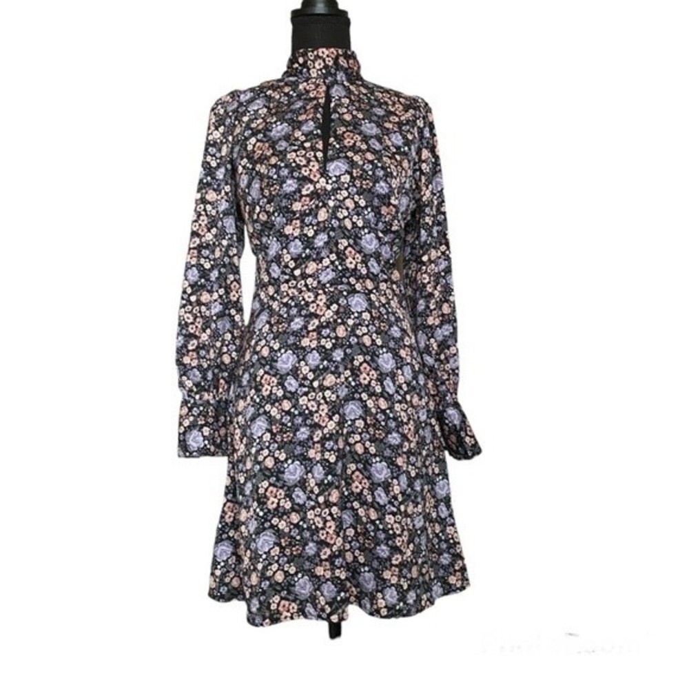H&M Floral Woven Crepe dress